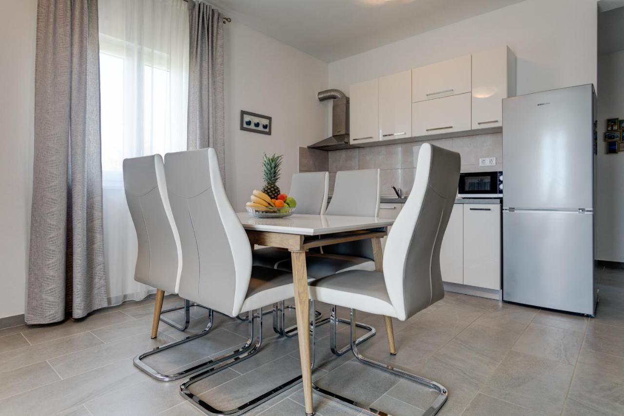 Love Apartments Zečevo Exteriér fotografie